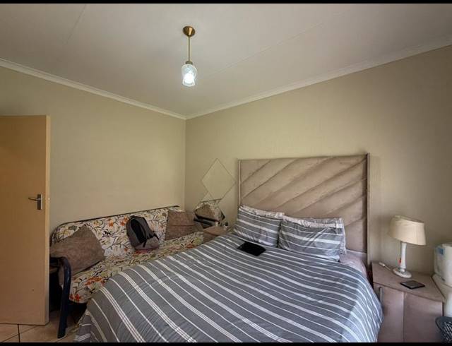 2 BEDROOM PROPERTY TO RENT IN BIRCHLEIGH NORTH